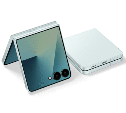 Samsung Galaxy Z Flip7 256GB verde menta nuevo plegado y desplegado